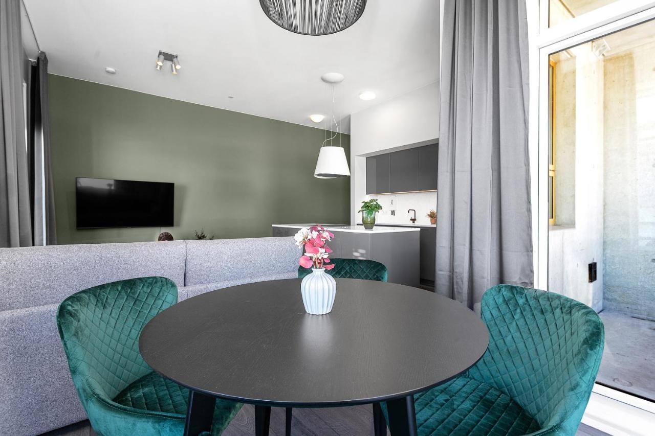 Modern Downtown Apartment - Harbour View Reykjavik Luaran gambar